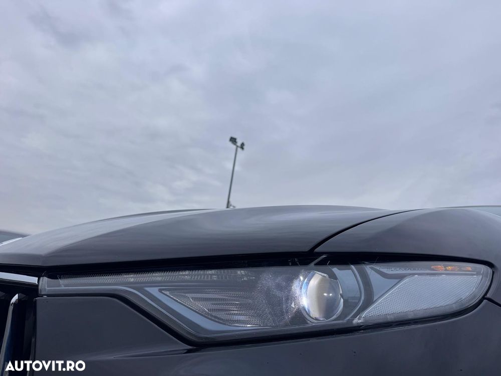 Maserati Levante S - 10