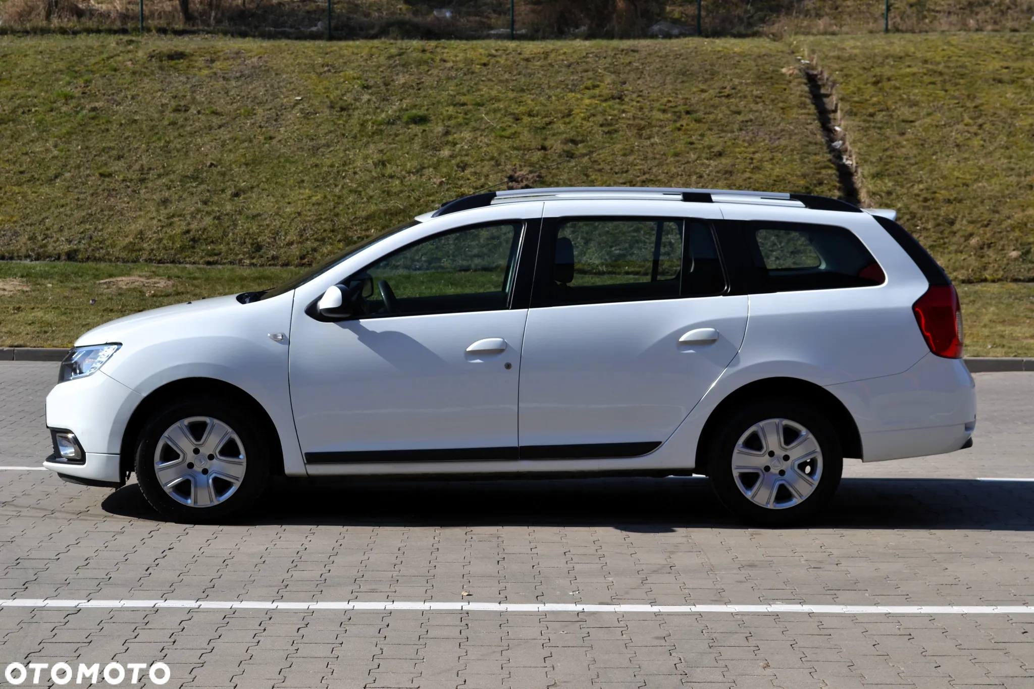 Dacia Logan MCV 1.5 Blue dCi Laureate - 25