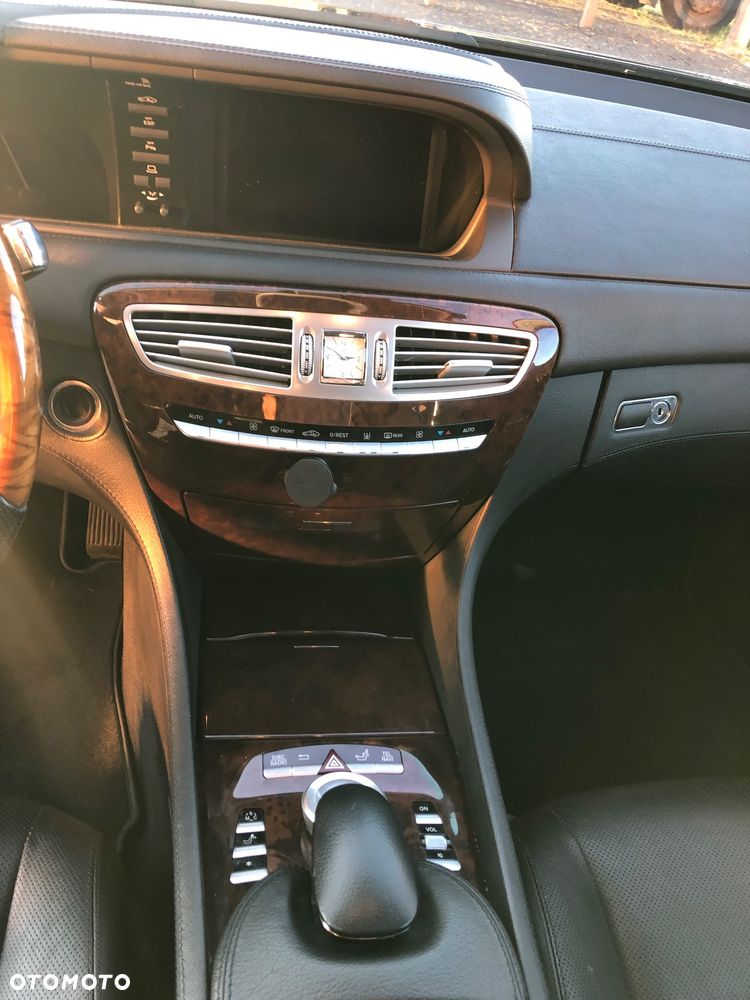 Mercedes-Benz CL 500 - 17