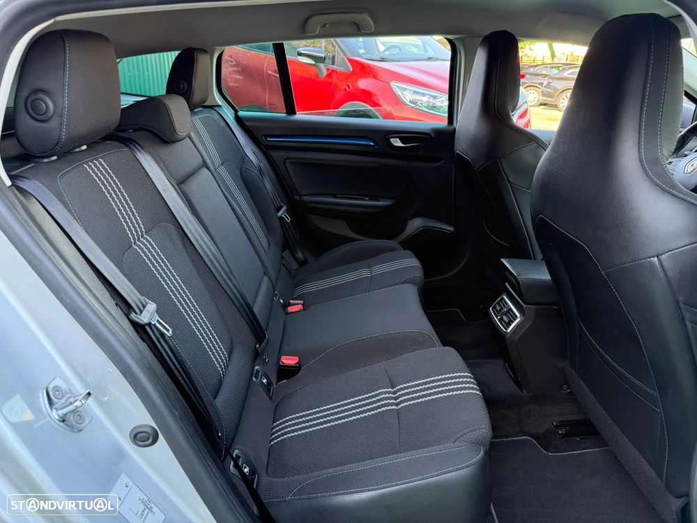 Renault Mégane Sport Tourer 1.5 Blue dCi GT Line - 30