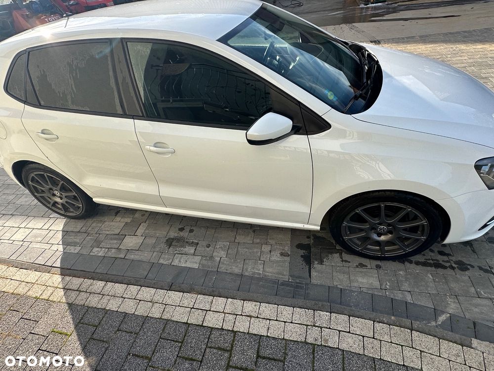 Volkswagen Polo 1.2 TSI BMT Highline Perfectline - 3