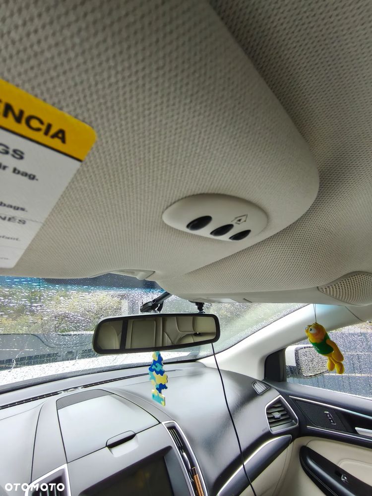 Ford Edge - 5