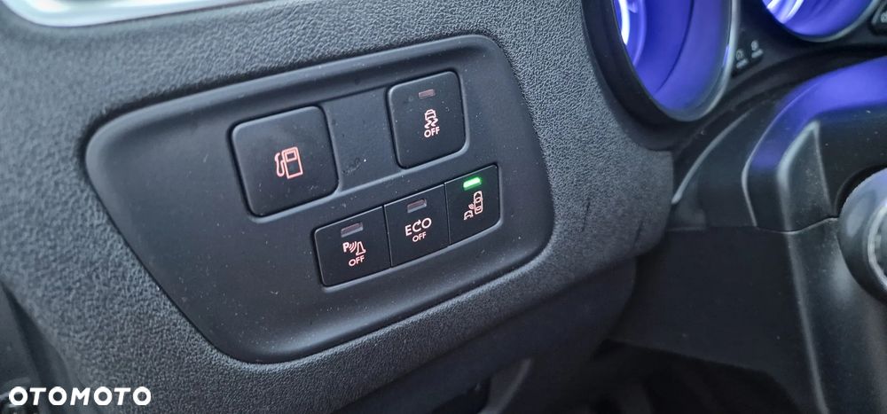 Citroën C4 PureTech 130 Stop&Start SHINE - 15