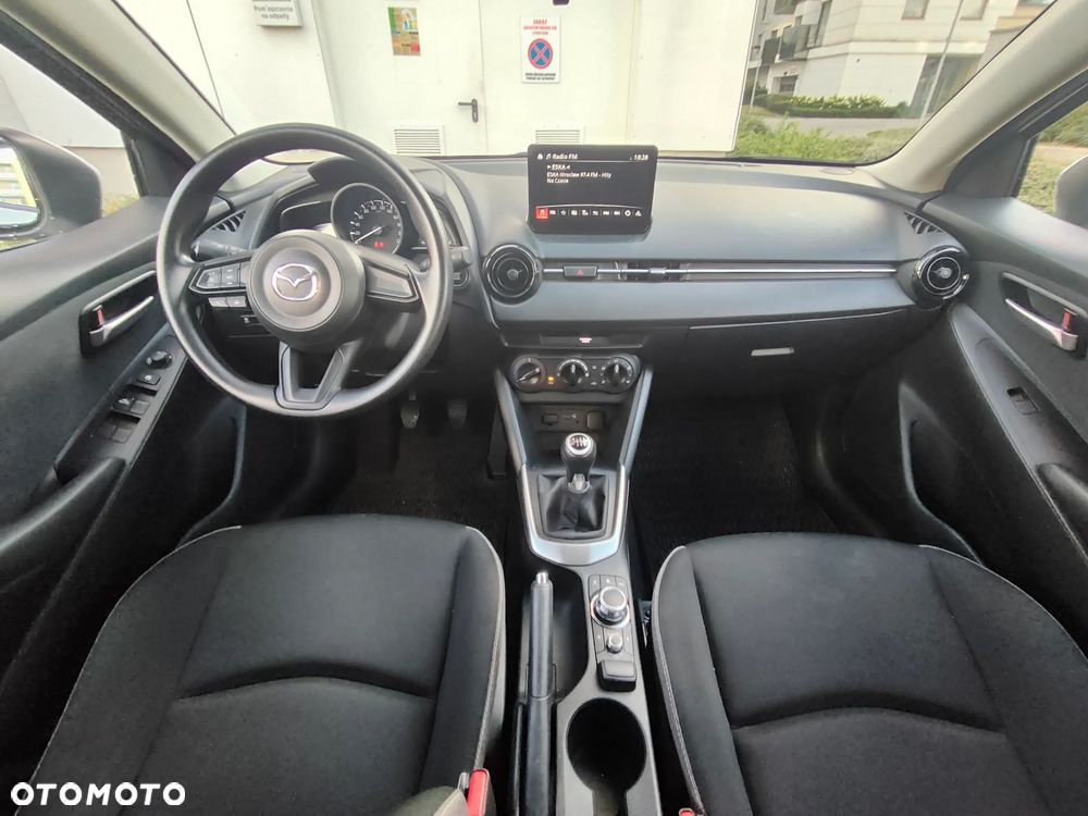 Mazda 2 - 15