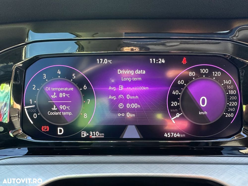 Volkswagen Golf 1.5 eTSI ACT DSG MHEV R-Line - 12