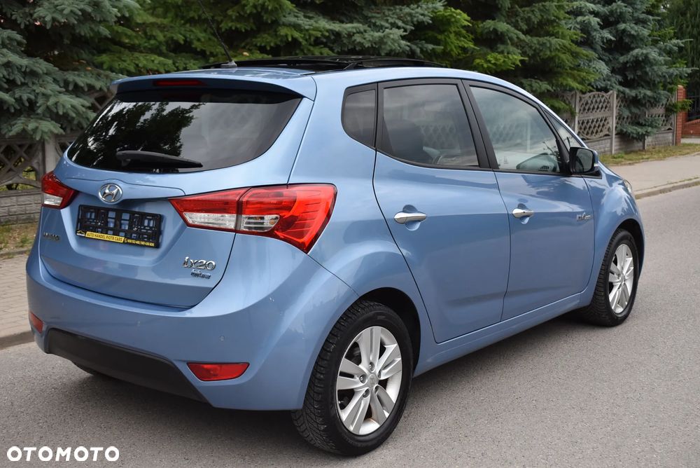 Hyundai ix20 1.4 blue YES Plus - 14