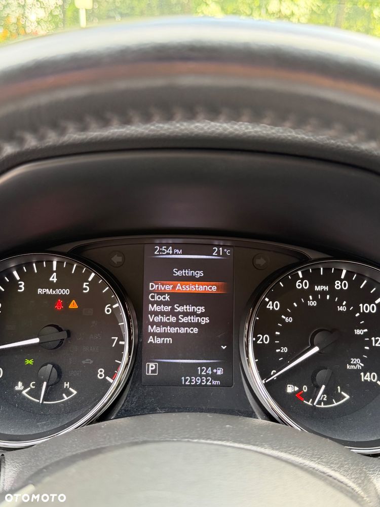 Nissan Qashqai - 14