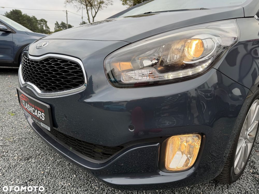 Kia Carens 2015
