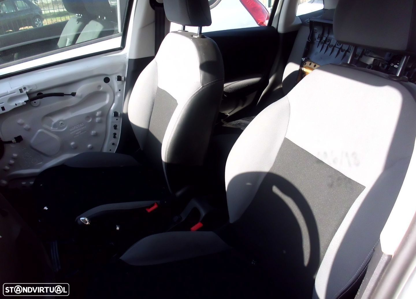 Peças Citroën C3 II (SC) 2009 a 2015 - 47