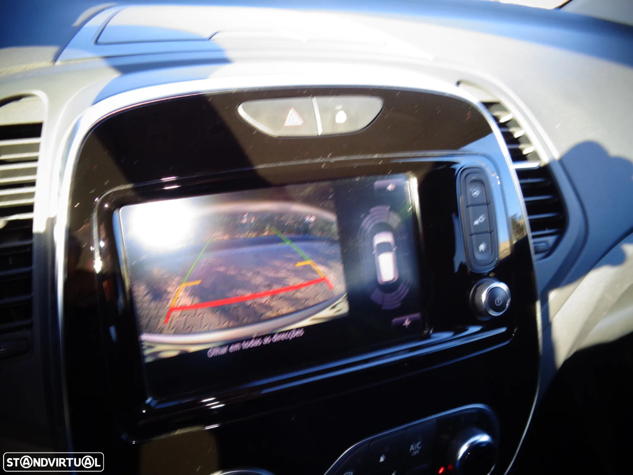 Renault Captur 0.9 TCE Exclusive - 21