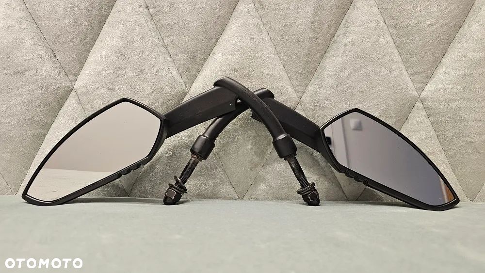 Lusterka Custom - 1