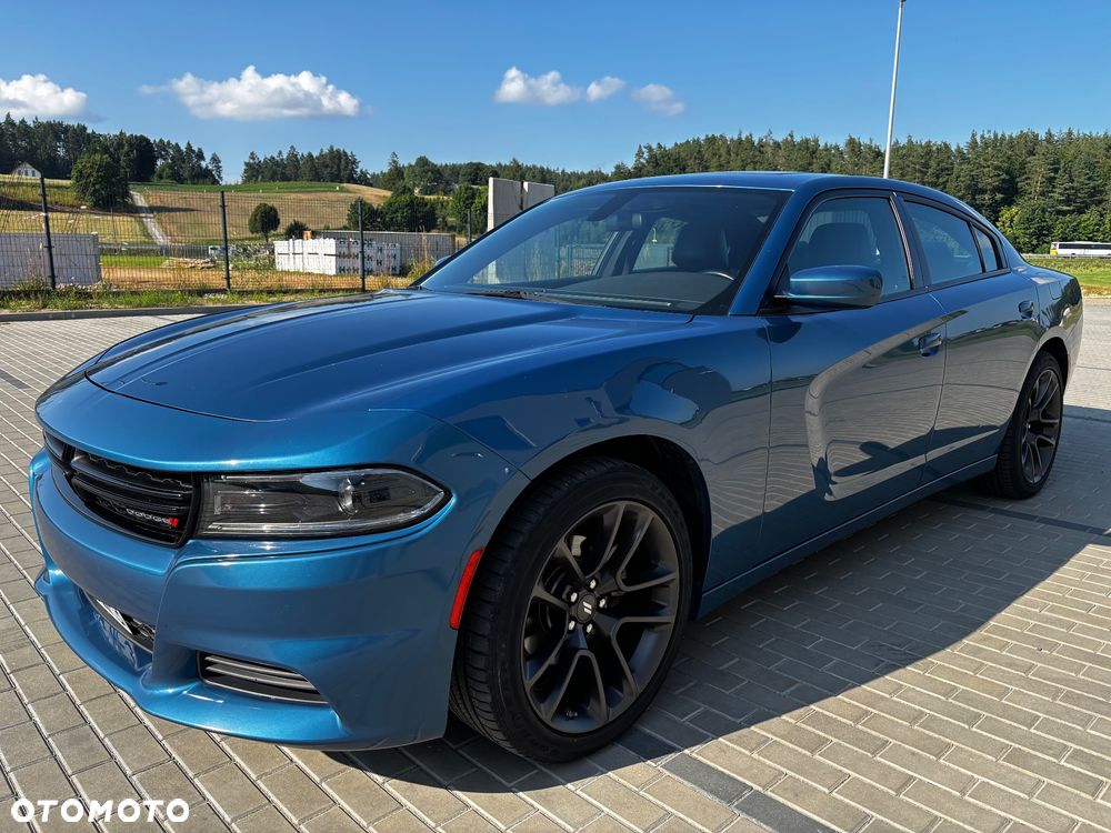 Dodge Challenger Automatik SXT Plus - 3