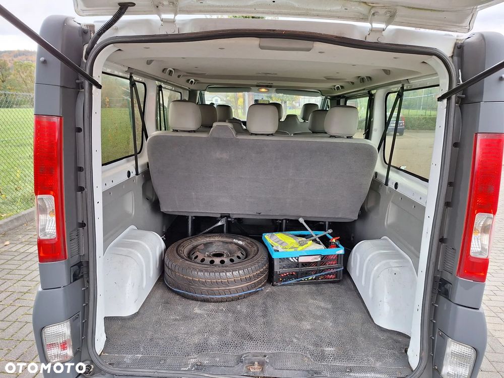 Opel Vivaro L2H1 2.9t - 8