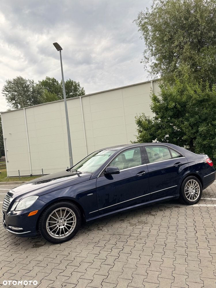 Mercedes-Benz Klasa E 350 4-Matic BlueEff Elegance - 3