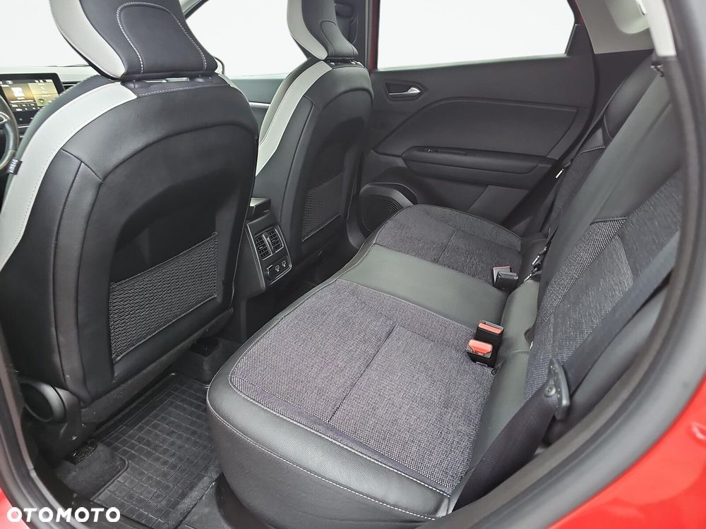 Renault Captur - 16