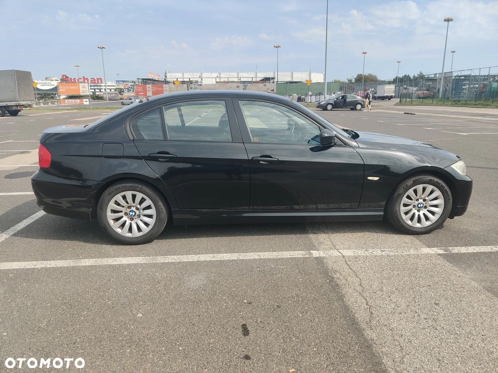 BMW Seria 3 320i - 6