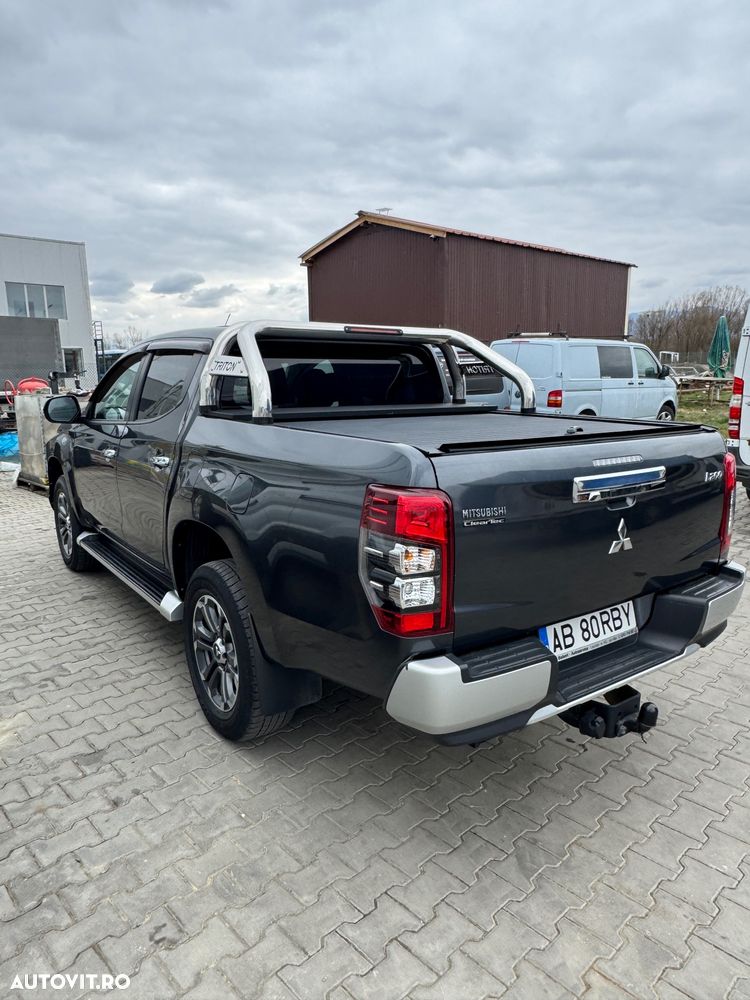Mitsubishi L200 Double Cab 2.2 DI-D M/T Invite - 5