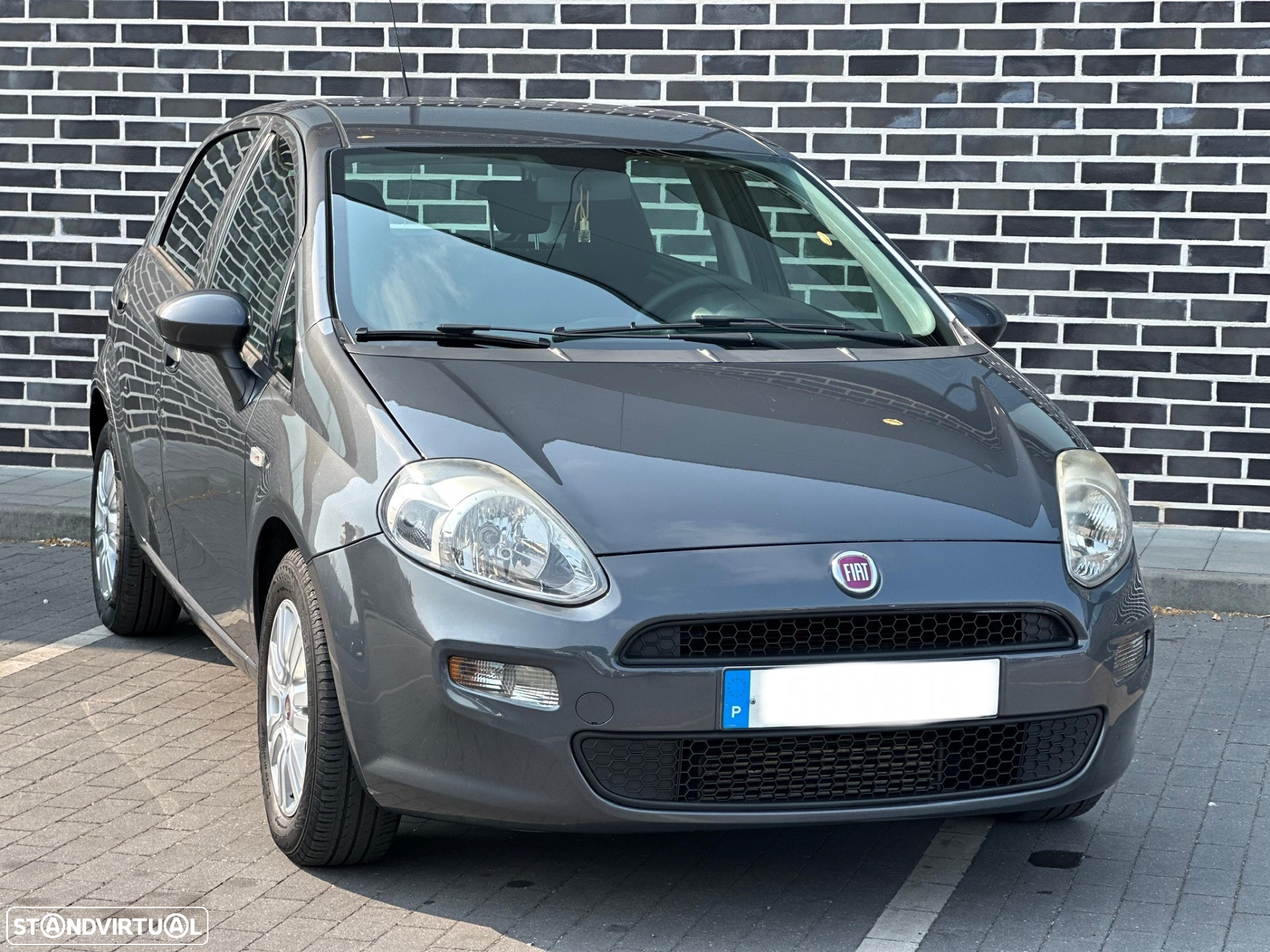 Fiat Punto 1.3 M-Jet Lounge S&S - 9
