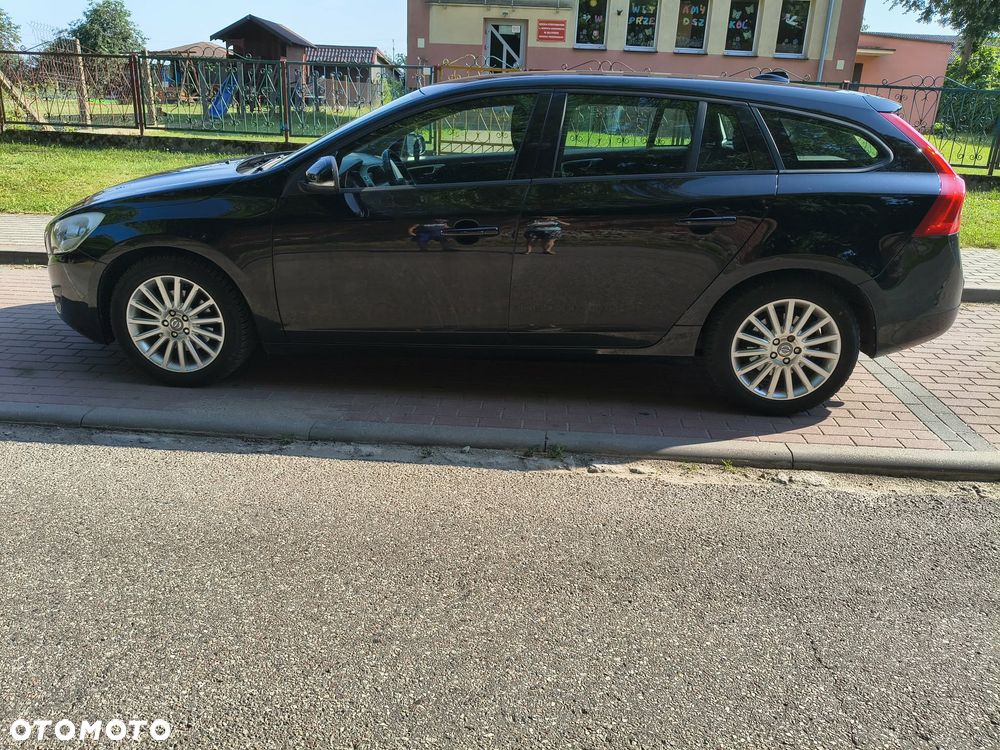 Volvo V60 DRIVe - 2