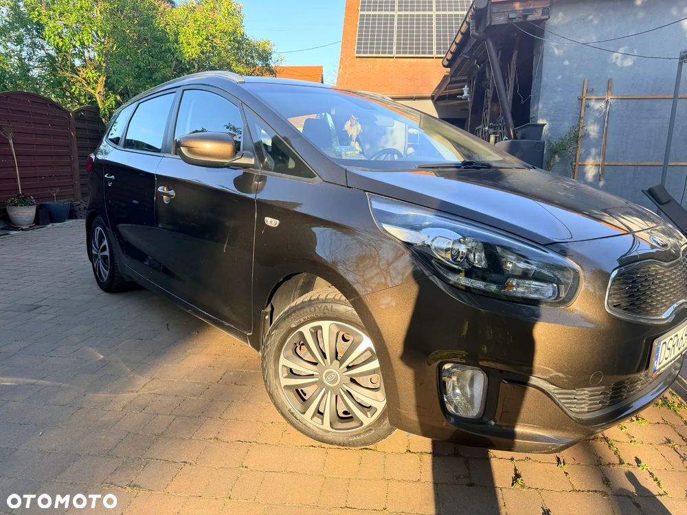 Kia Carens 1.6 GDI M - 2