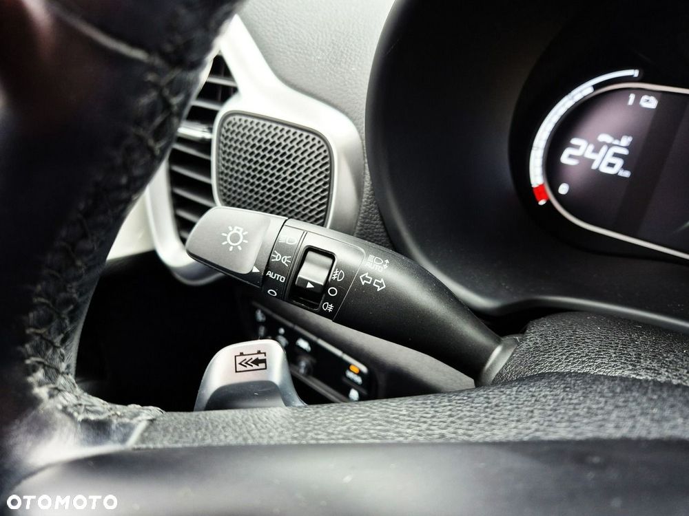Kia Soul 64kWh M - 34