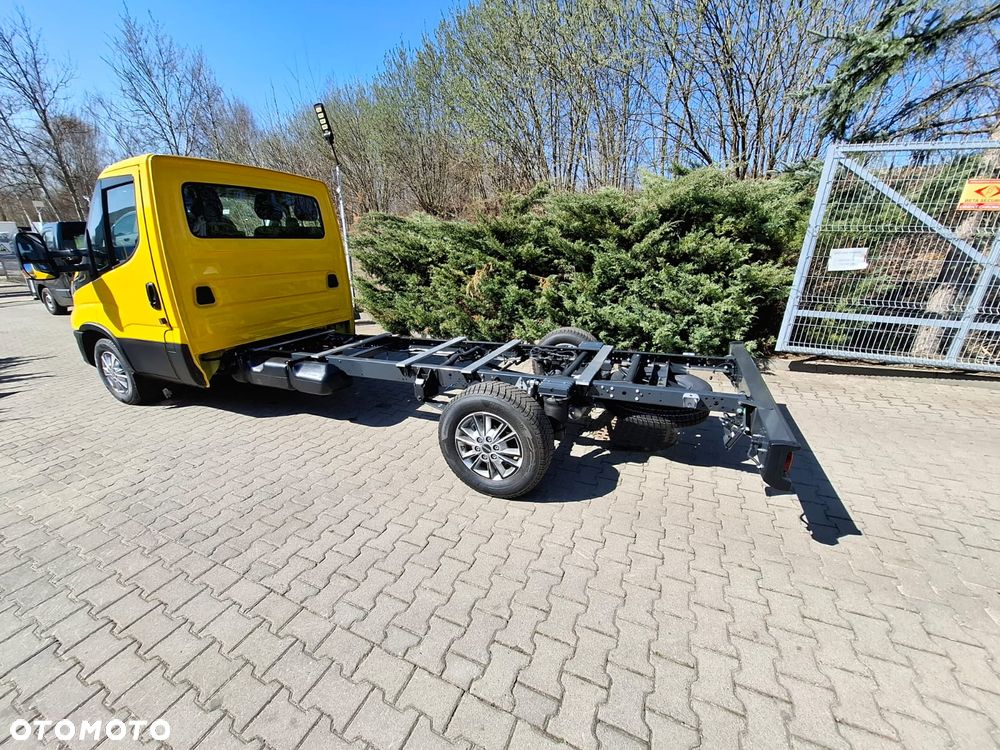 Iveco DAILY 35S21 - 4