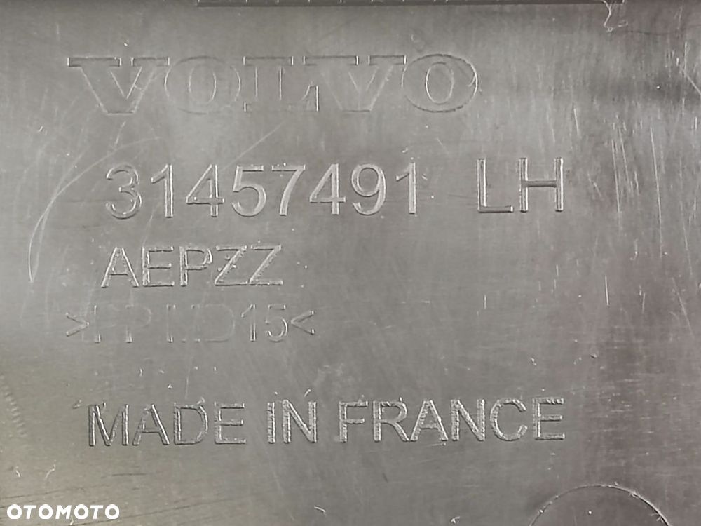 VOLVO XC40 17-21r Poszycie Słupka Środkowego Lewe - 4