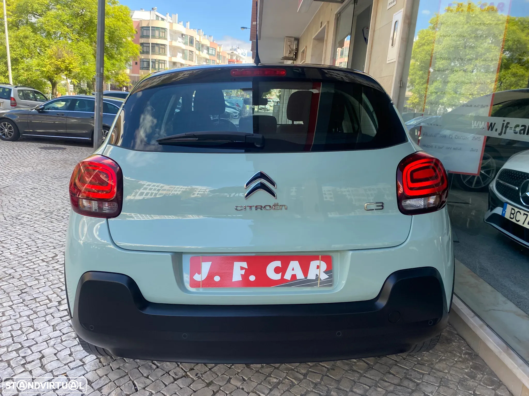 Citroën C3 1.2 PureTech Feel - 11