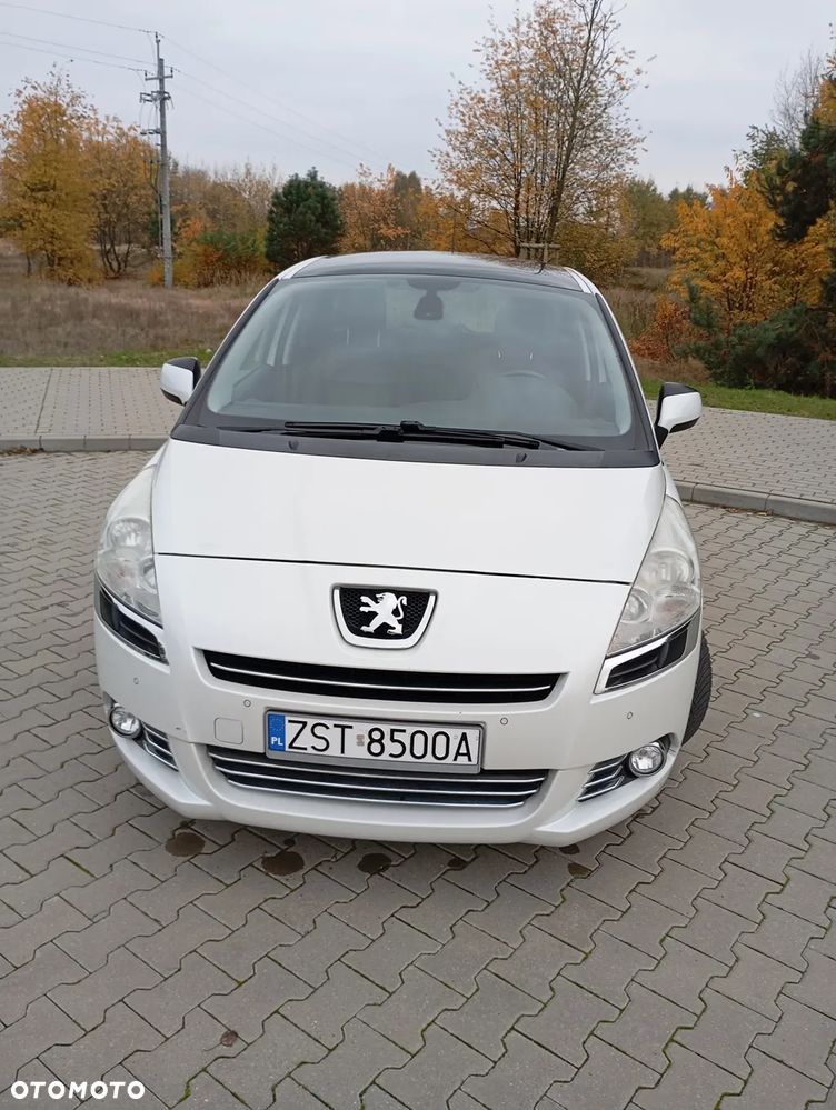 Peugeot 5008 - 3