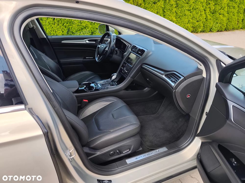 Ford Mondeo 2.0 TDCi STart-Stopp PowerShift-Aut Titanium - 23