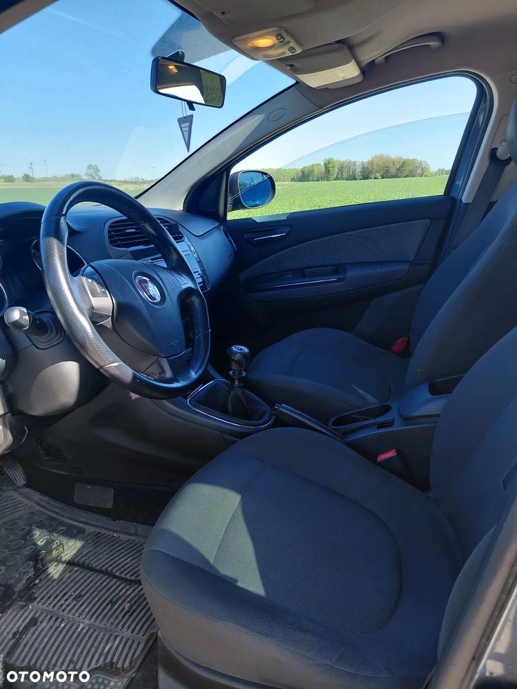 Fiat Bravo ver-1-4-16v-dynamic-euro5 - 8