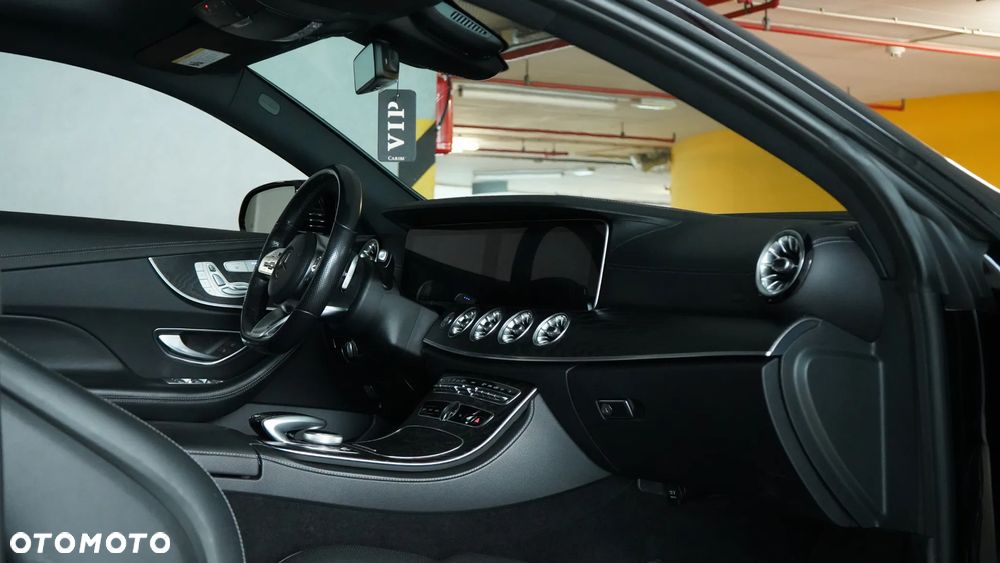 Mercedes-Benz Klasa E 450 4Matic 9G-TRONIC Night Edition - 28