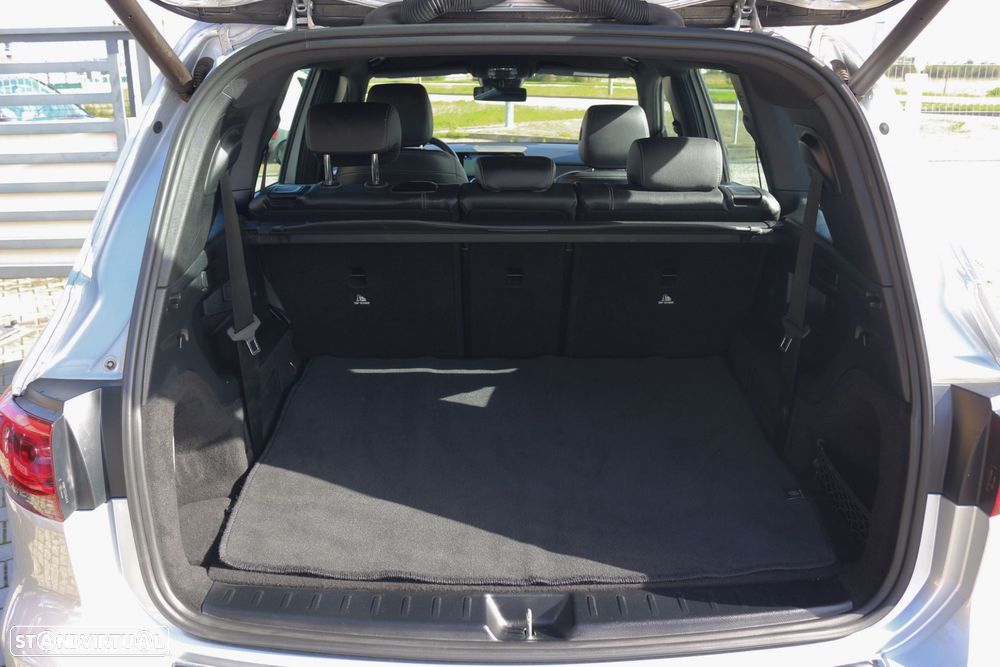 Mercedes-Benz GLB 180 d Progressive - 40