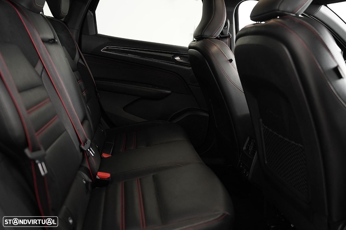 Renault Arkana 1.3 TCe R.S.Line EDC - 24