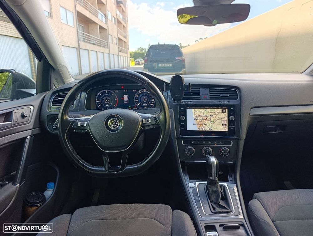 VW Golf Variant 1.6 TDi DSG Sound - 5