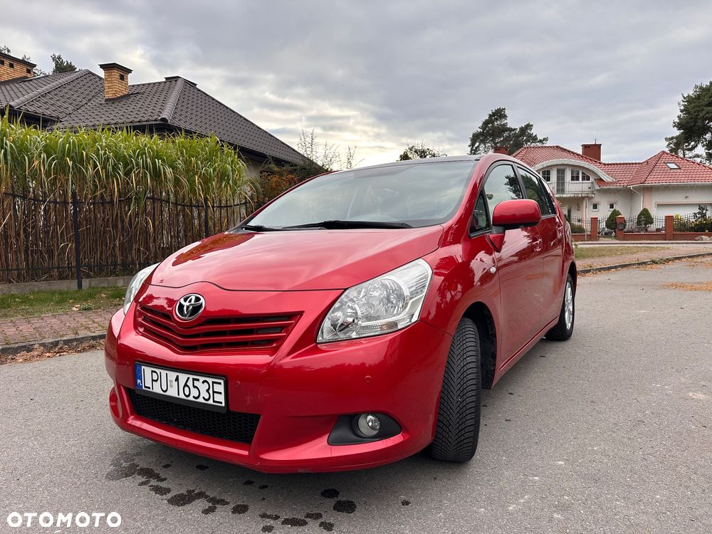 Toyota Verso - 2