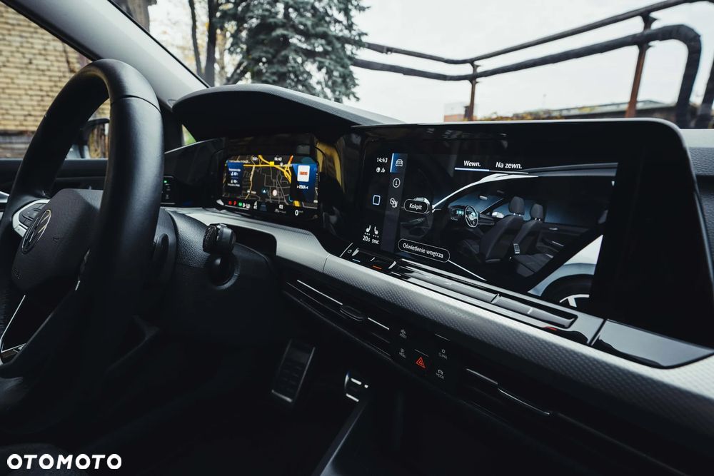 Volkswagen Golf - 21