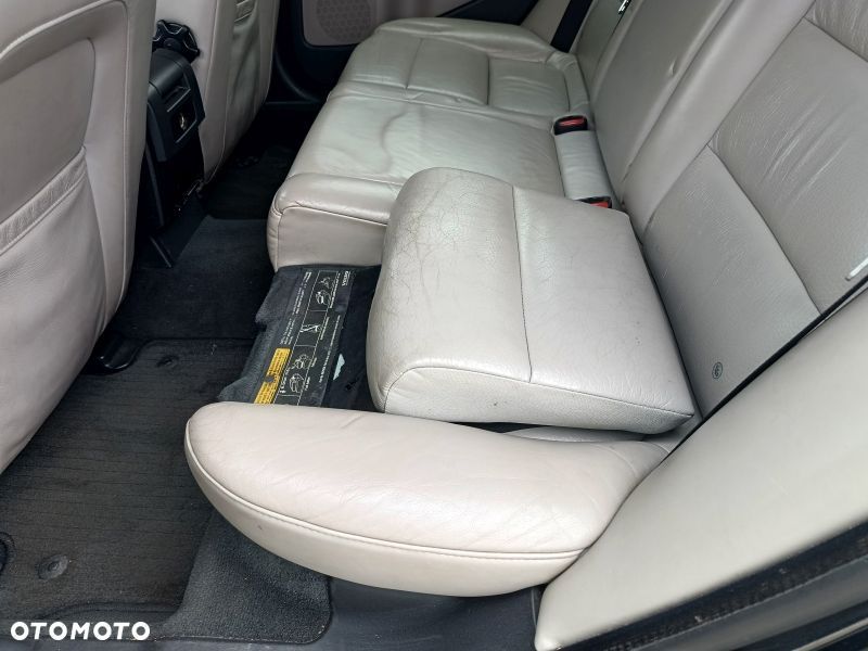 Volvo V70 D5 DPF Momentum - 26