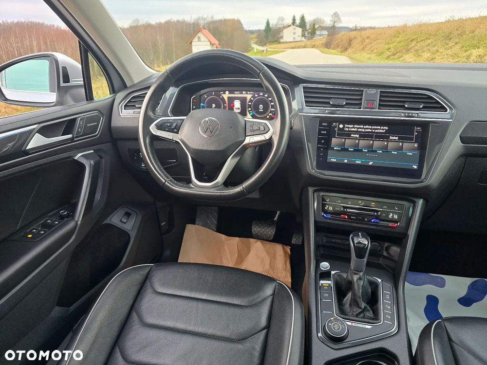 Volkswagen Tiguan 2.0 TDI SCR 4MotION DSG Elegance - 30