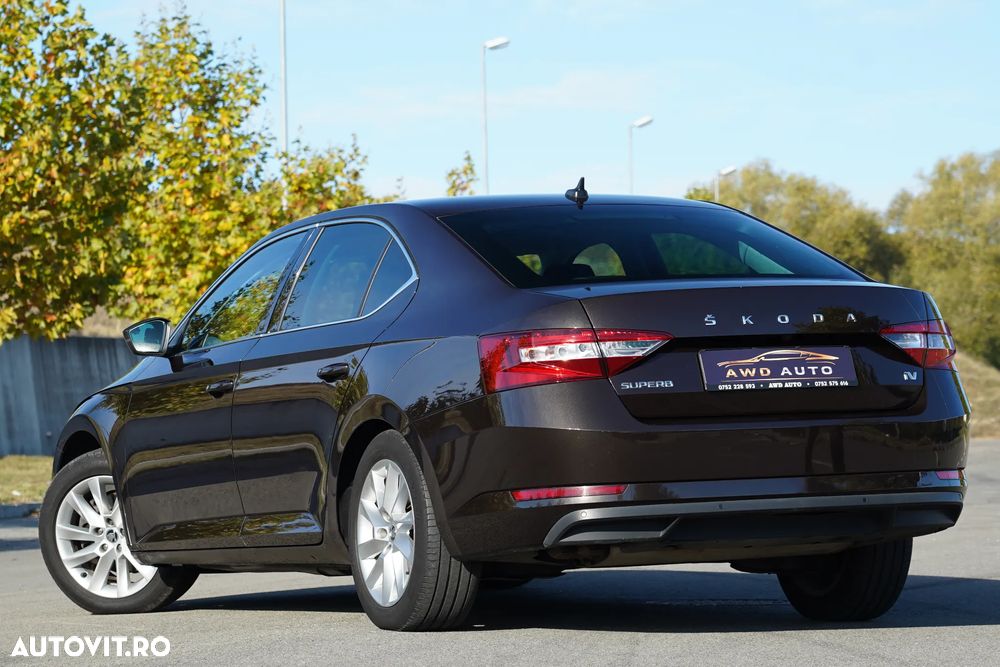 Skoda Superb 1.4 TSI PHEV Ambition - 4