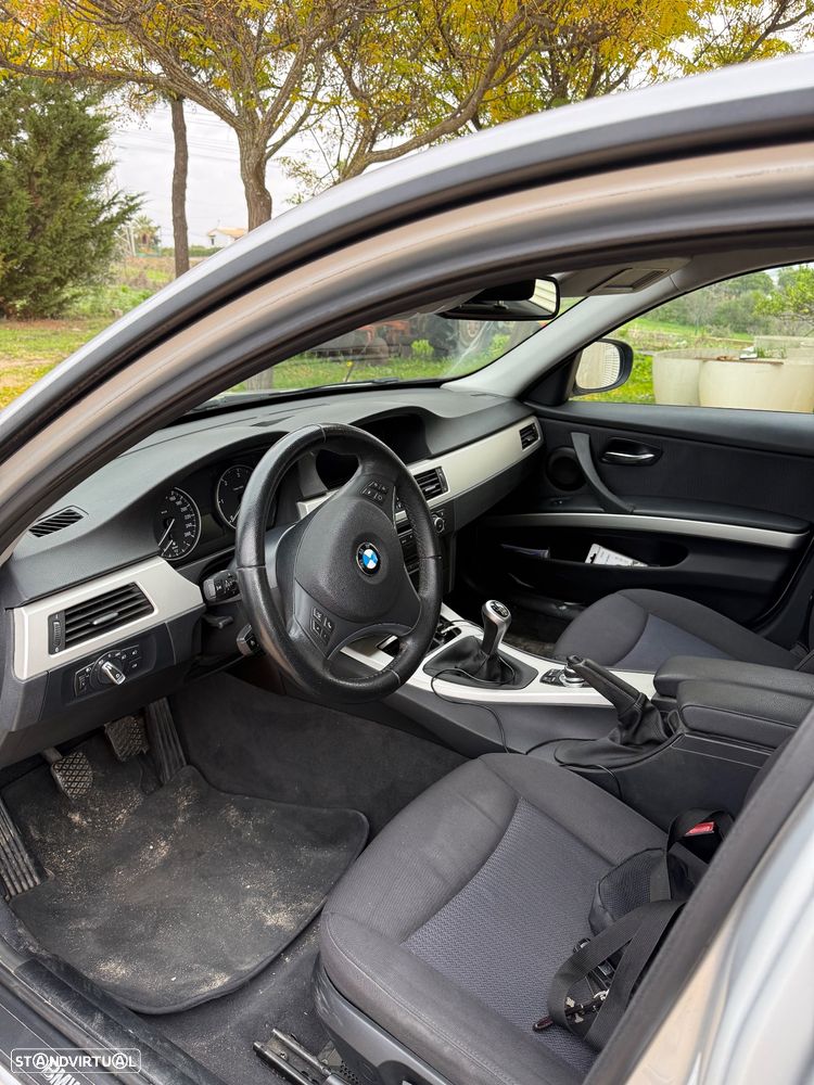 BMW 318 d Navigation - 6