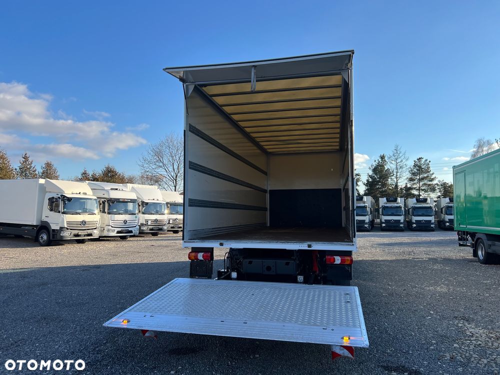 Mercedes-Benz ATEGO - 21