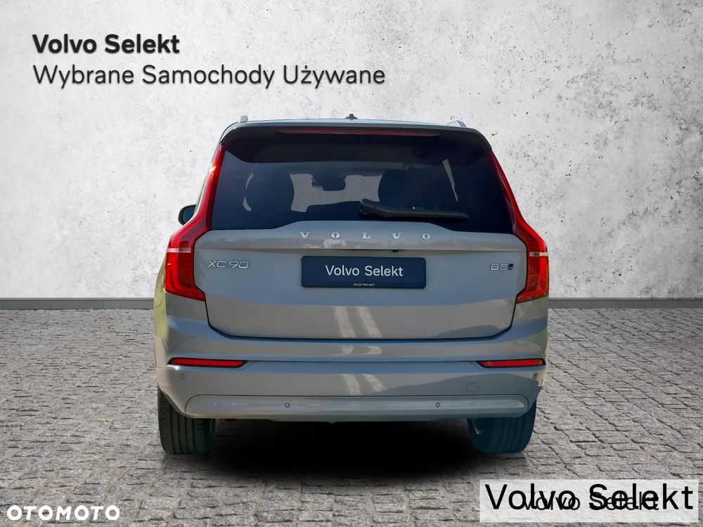 Volvo XC 90 - 5