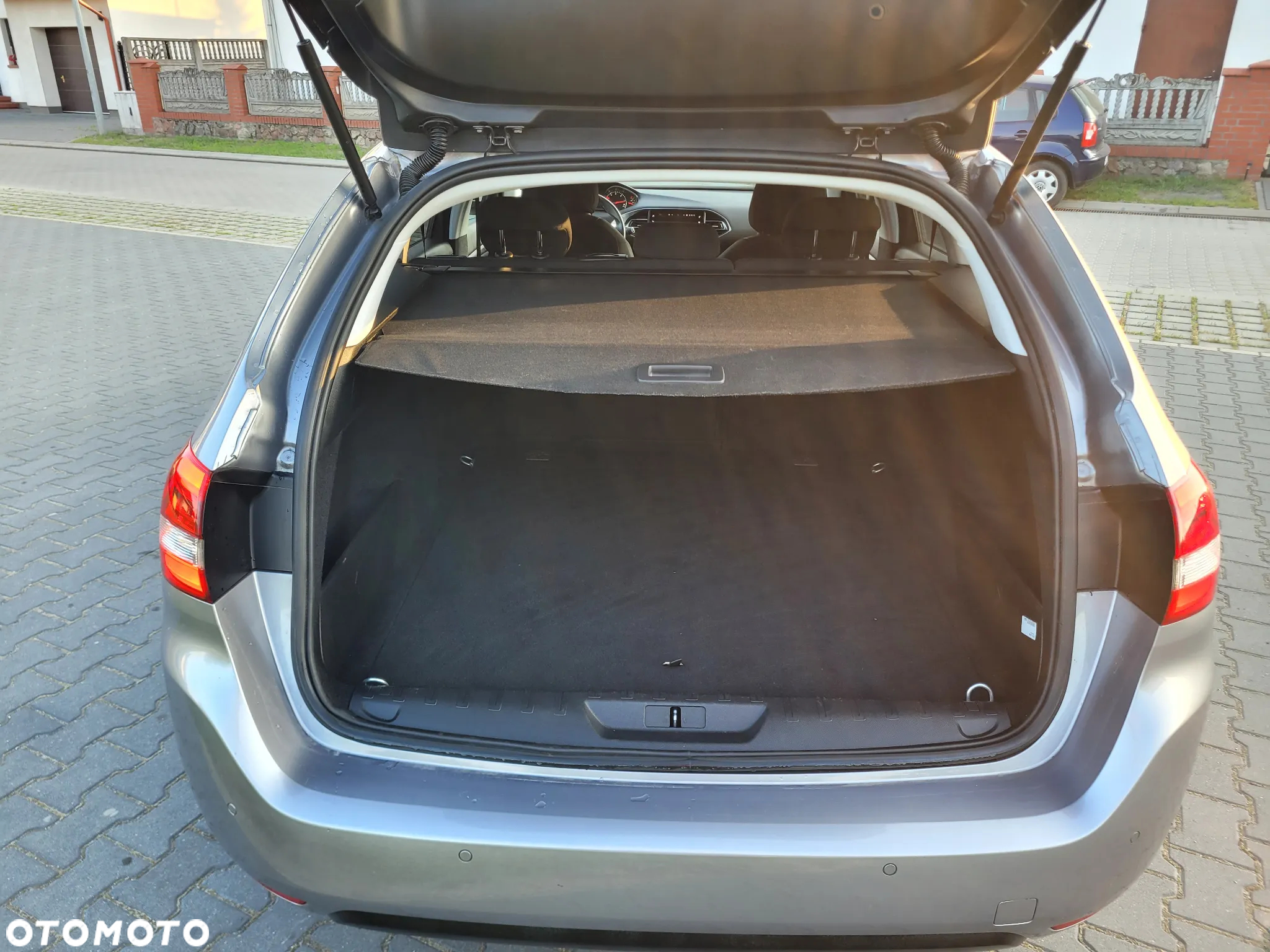 Peugeot 308 1.5 BlueHDi Business Line S&S - 12