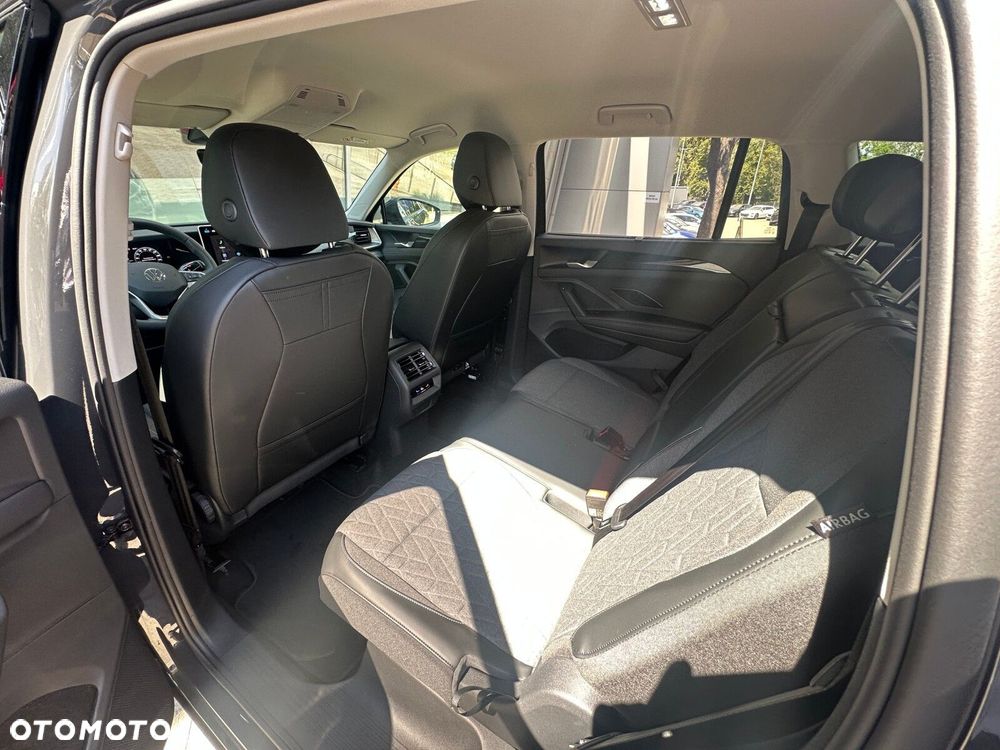 Volkswagen Tayron 2.0 TSI 4Mot Life Plus DSG - 23