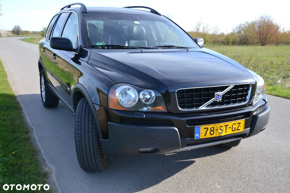Volvo XC 90 2.5T Momentum - 29