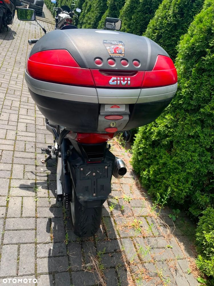 Honda CBF - 3
