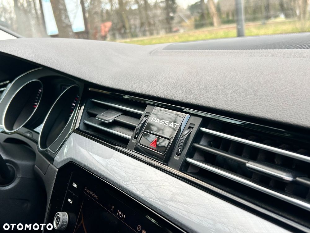 Volkswagen Passat 2.0 TDI SCR Comfortline DSG - 39