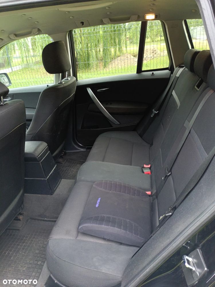 BMW X3 2.0d - 16