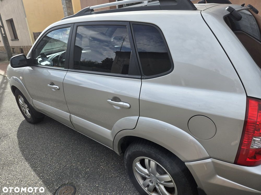 Hyundai Tucson 2.0 Active / Style - 4